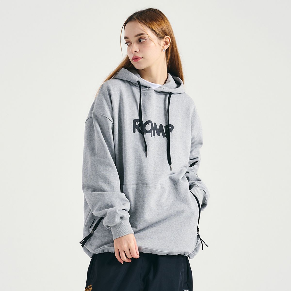 롬프(ROMP) TV MELT HOODIE (GRAY)
