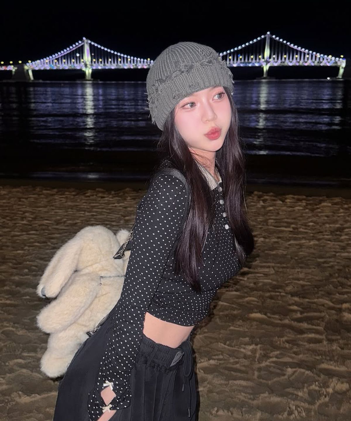 로맨티누어(ROMANTINUER) Flutter Short Beanie (Gray)