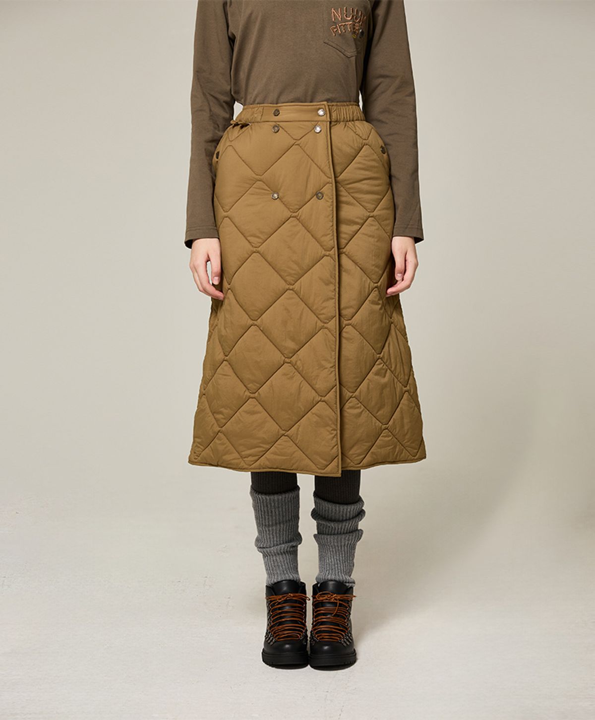 누크피터(NUUKFITTER) AERO SNAP PADDING WRAP SKIRT_WOMEN [BEIGE]