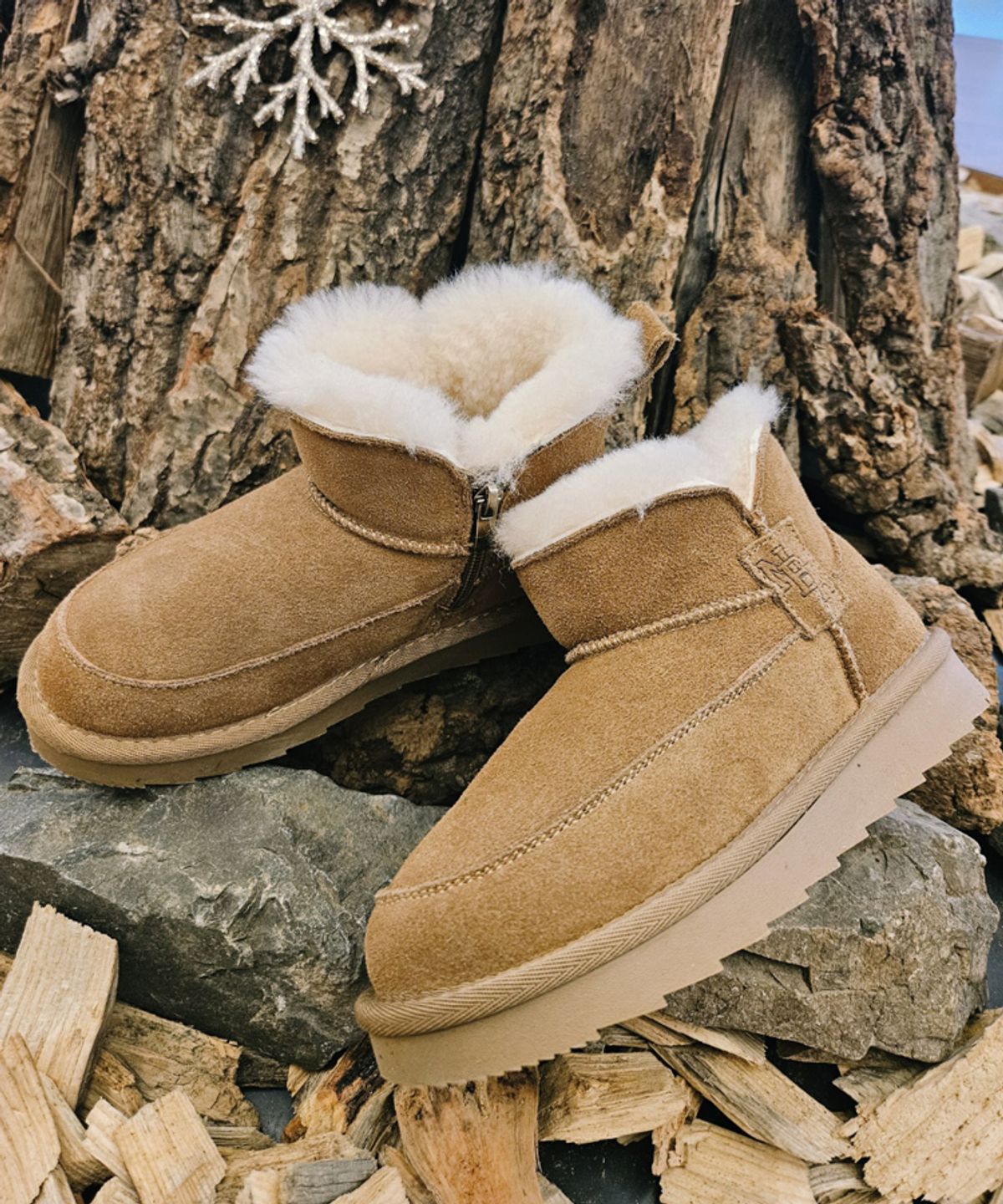 엔비에이 키즈(NBA KIDS) MUFFIN M 퍼 부츠(K245AS405P) 카멜