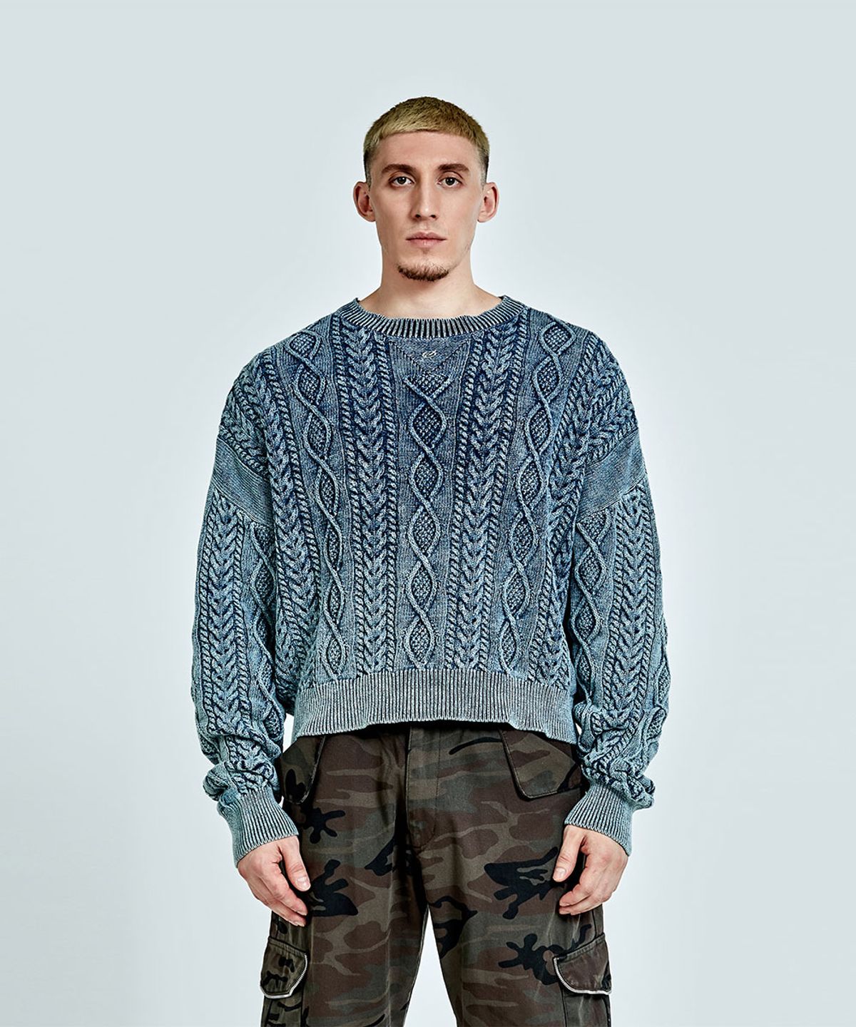 51퍼센트(51PERCENT) Twisted denim knit - Blue