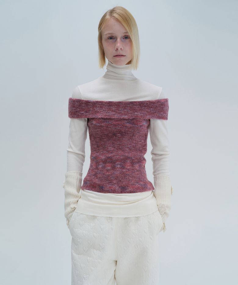 BRUSHED OFF SHOULDER KNIT (purple)