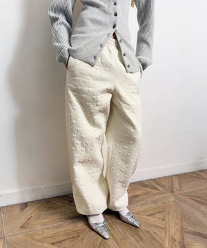 HEART STITCHED PADDING PANTS (cream)
