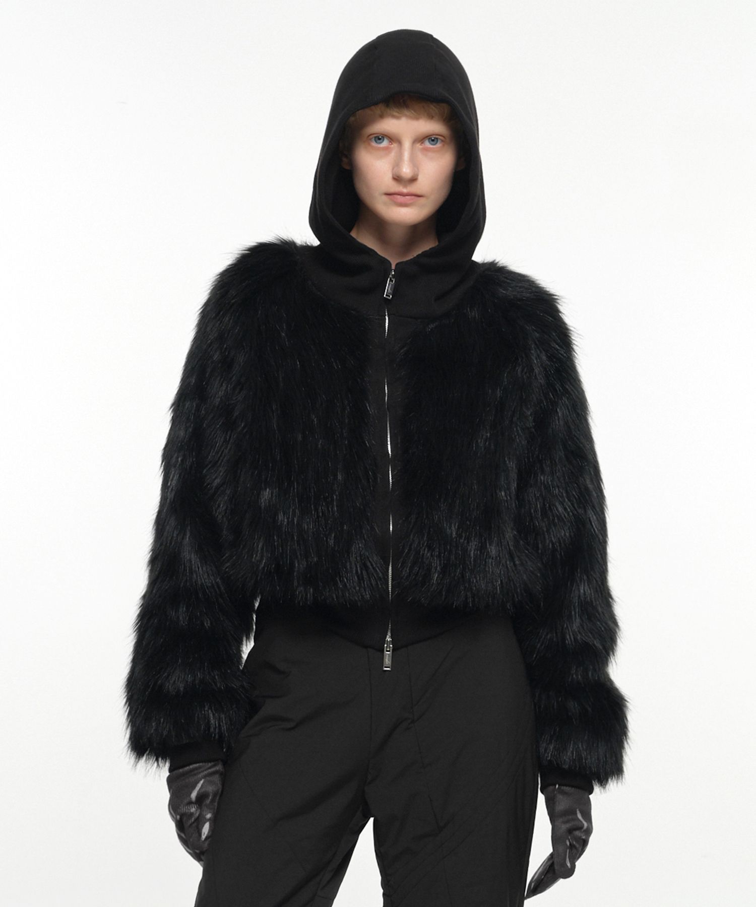 早期完売★NACHE★HOODIE CROP FUR JACKET★2COLORS★日本未入荷 MUSINSA | NACHE HOODIE CROP FUR JACKET BLACK