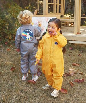 아스트로 유아 전신 미술가운