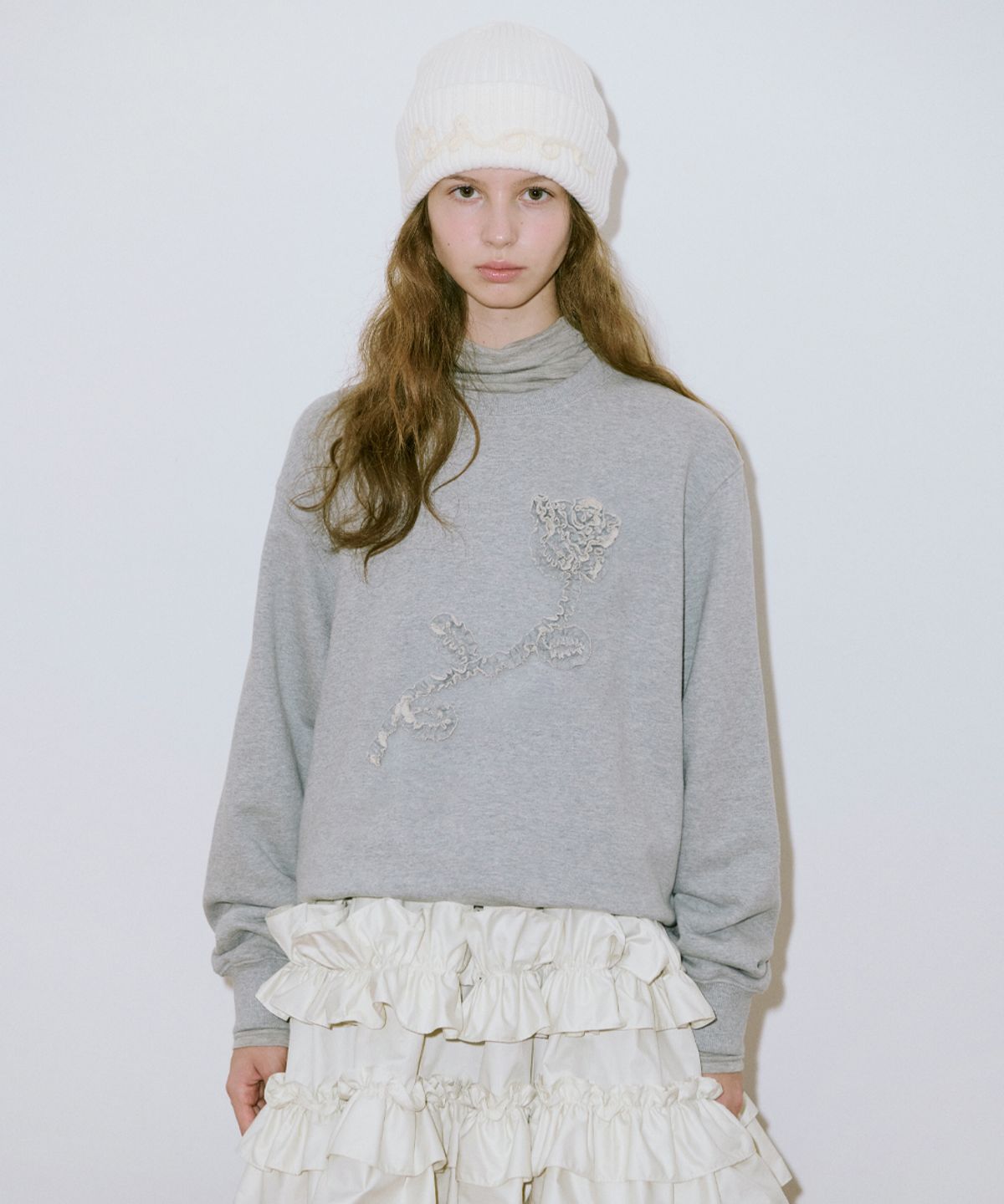 시눈(SINOON) Rose Frill Sweatshirt (Melange Grey)