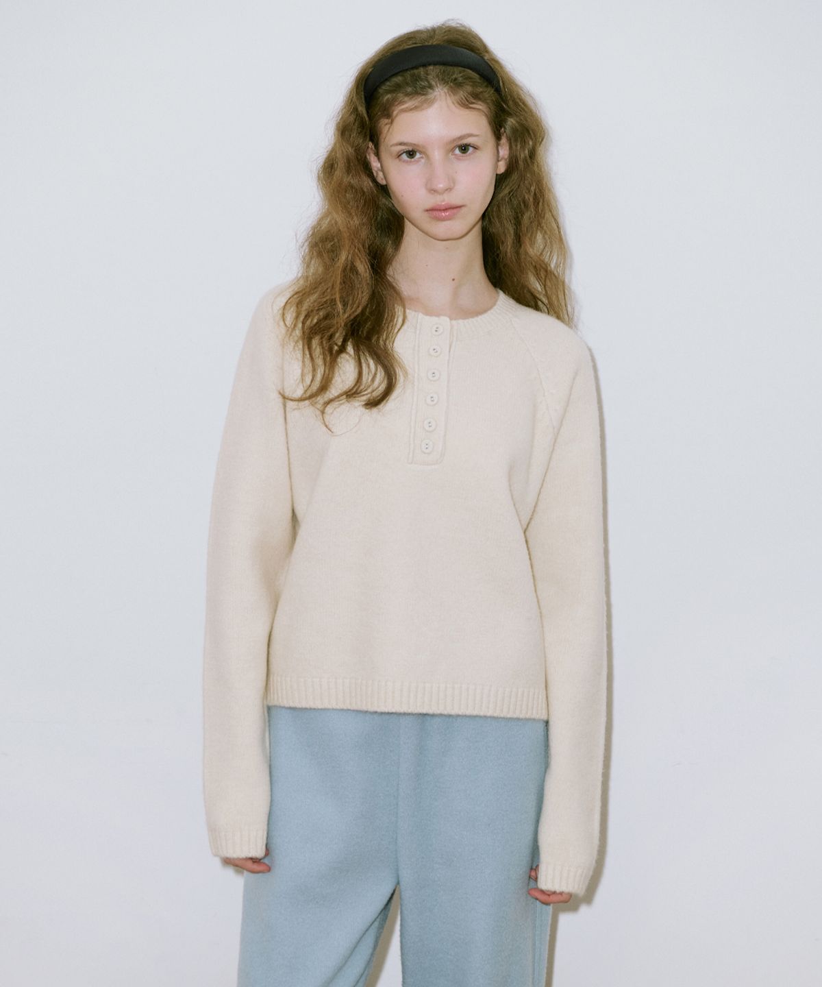 시눈(SINOON) Basic Button Raglan Knit (Cream)