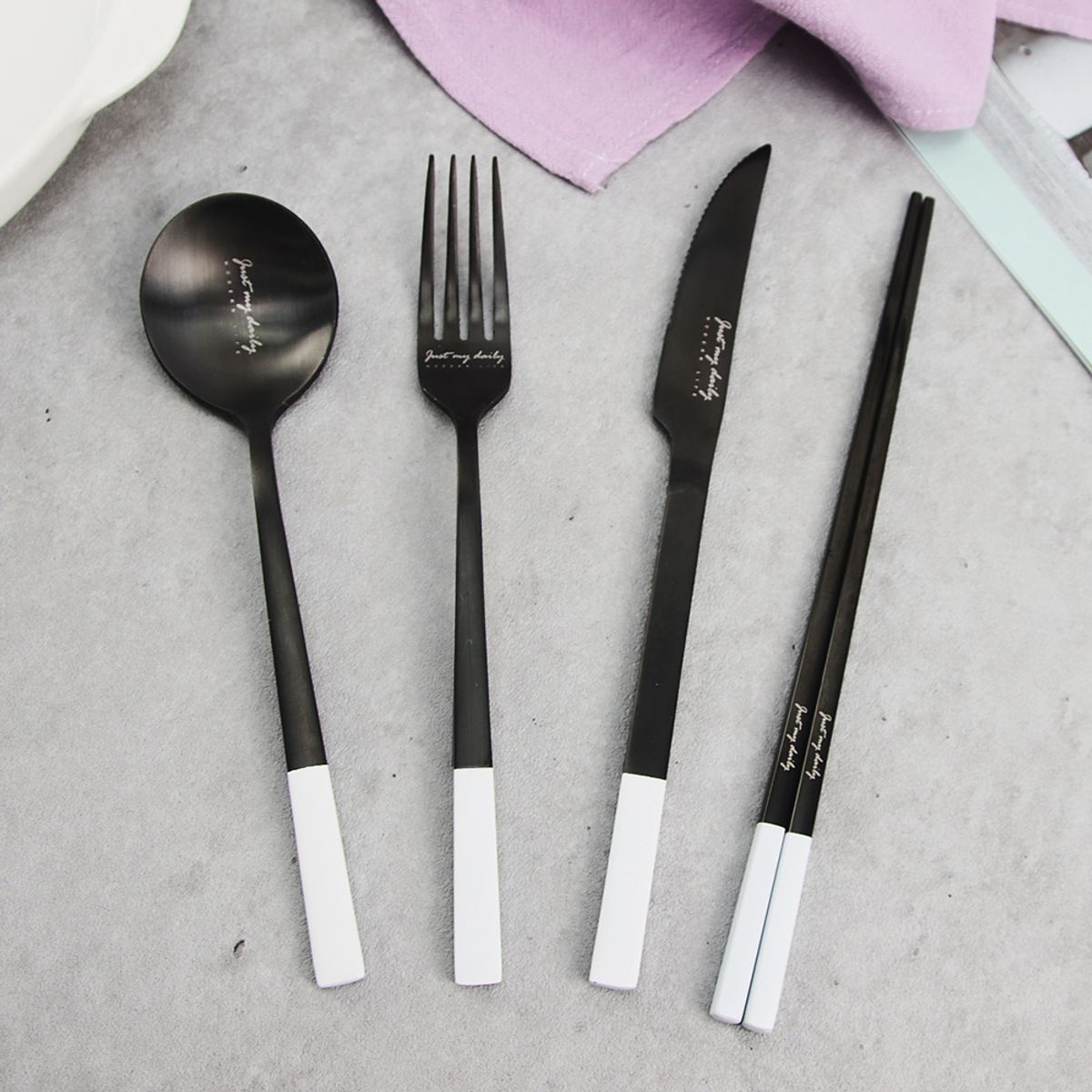 키친구(KITCHENGU) 블랙 투톤 모던 양식기 디너 커트러리 단품