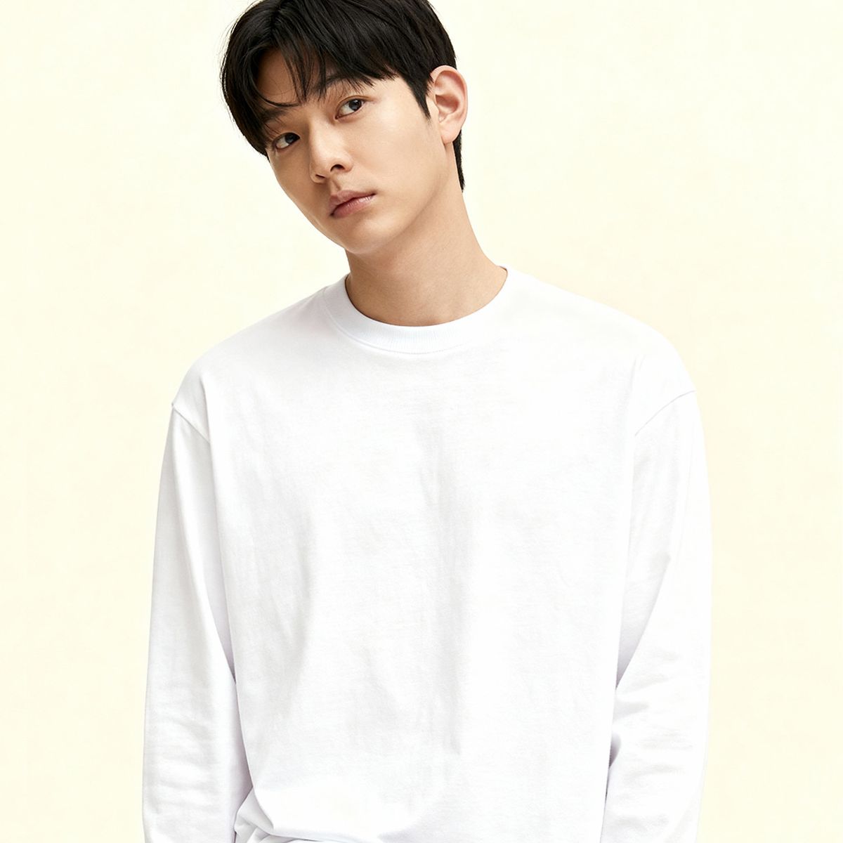 옥스타(OKSTAR) 무지 크루넥 오버핏 긴팔 티셔츠
