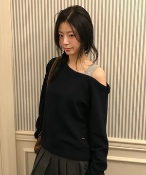 원 숄더 레이어드 니트 탑 ( 네이비 )