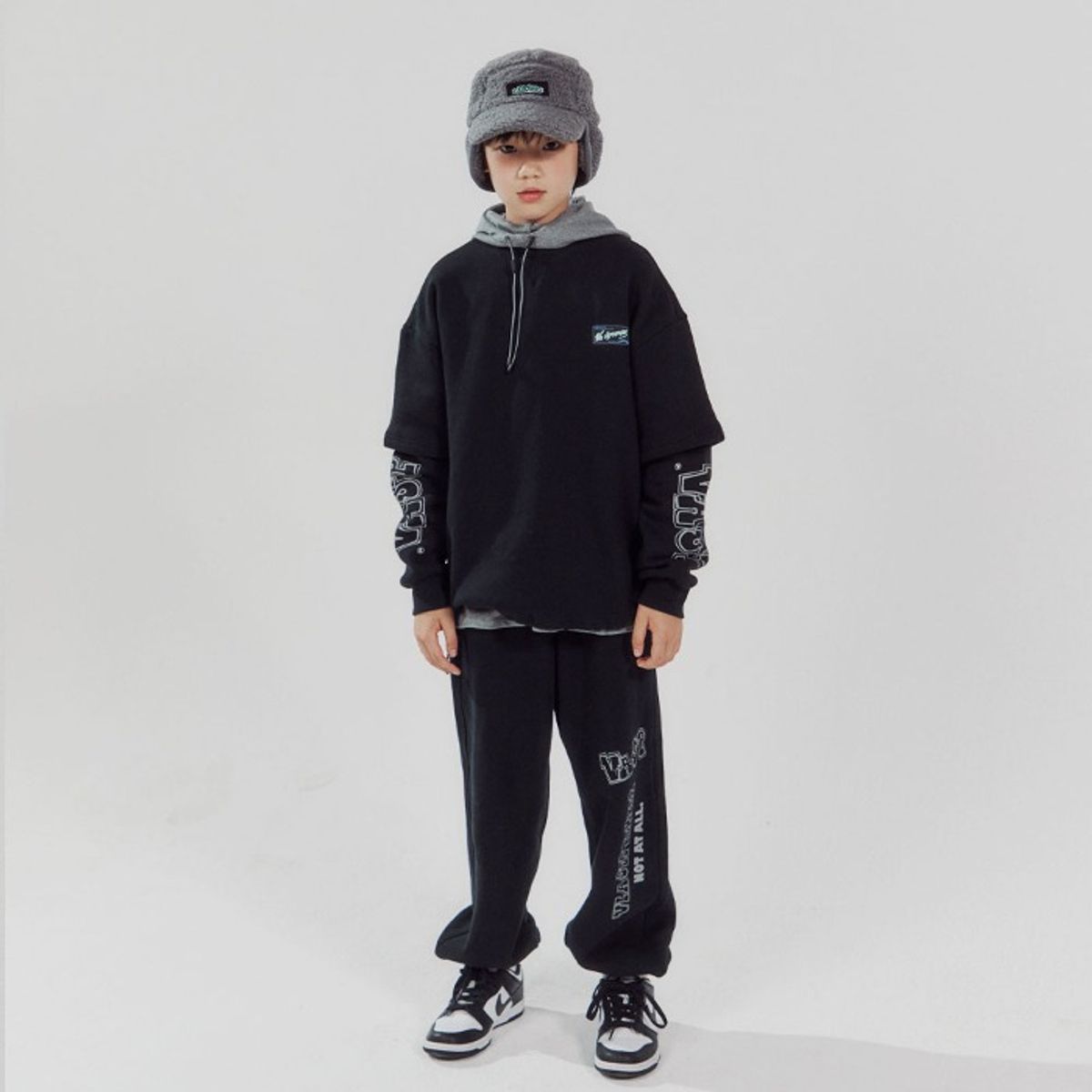비아셉템버(VIASEPTEMBER) 터프 팬츠 블랙