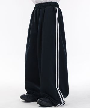 라인 트레이닝 팬츠[블랙]