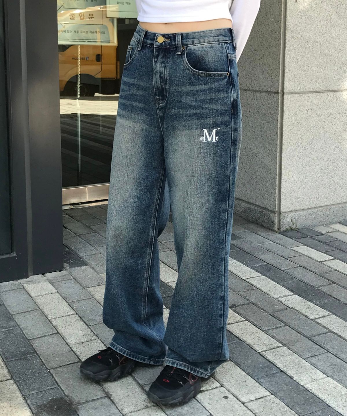 무센트(MUCENT) 네라 와이드 데님 팬츠 빈티지 워싱 청바지