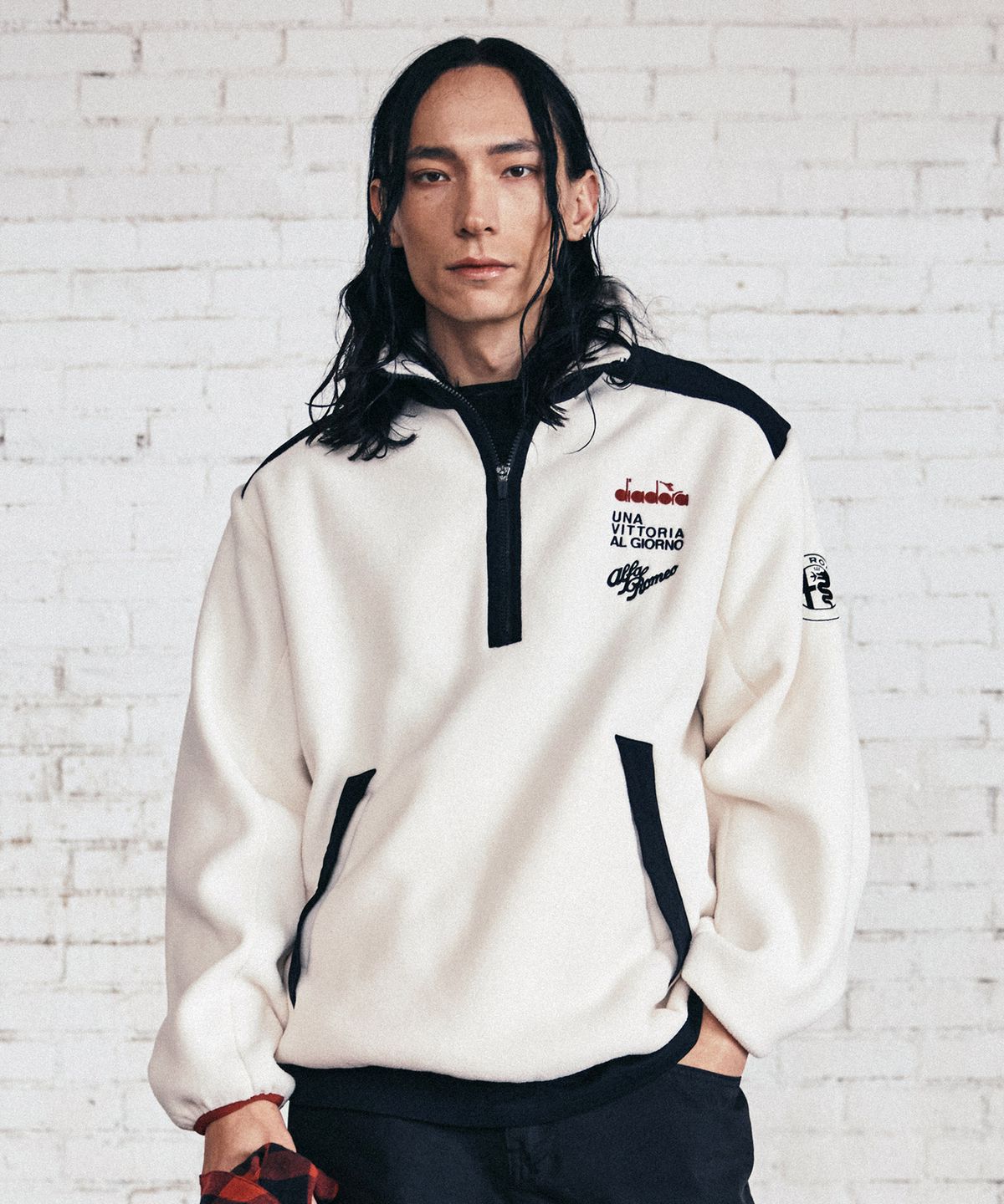 디아도라(diadora) 알파로메오 플리스 아노락 IVORY