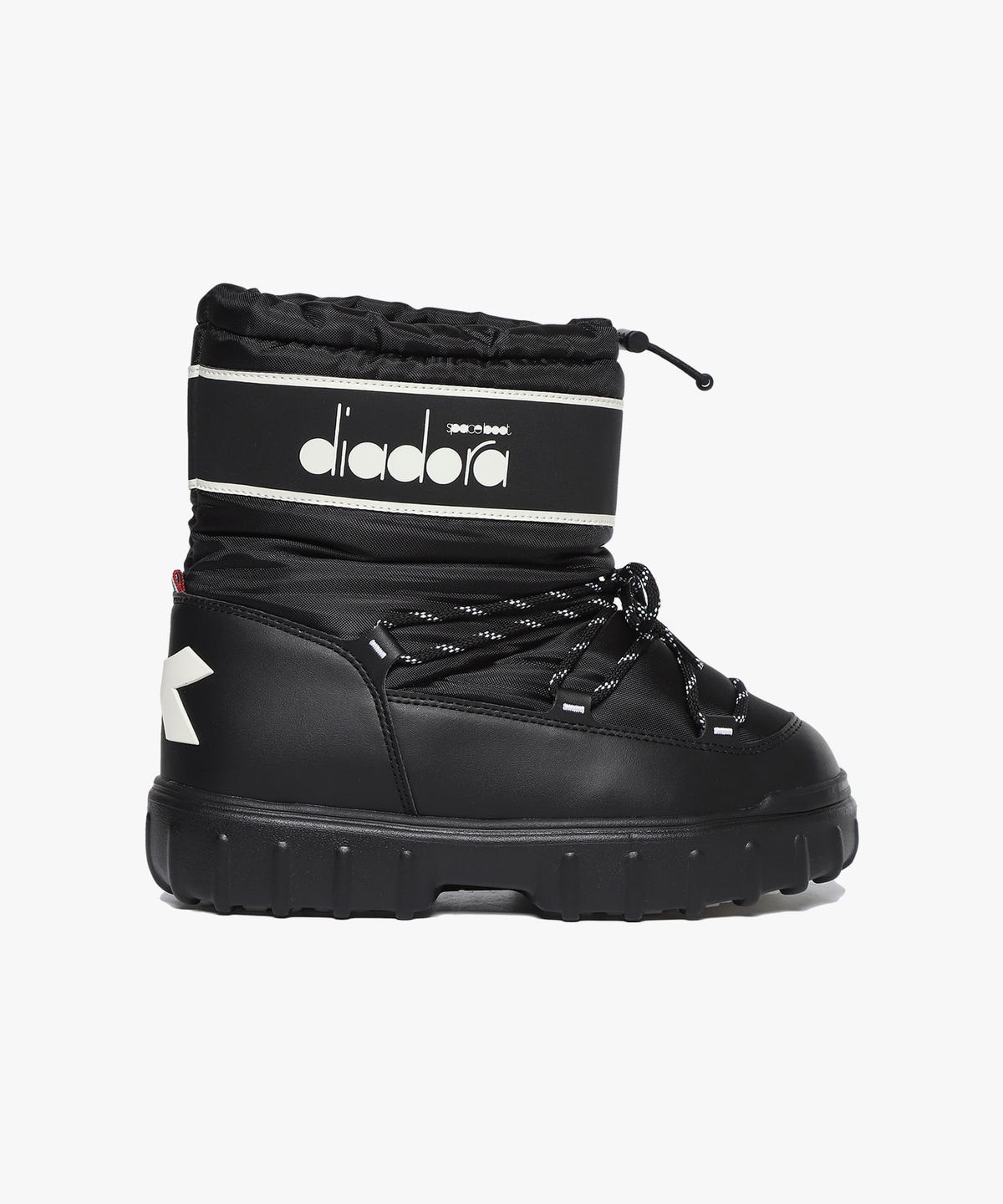 디아도라(diadora) 스페이스 부츠 우먼 BLACK