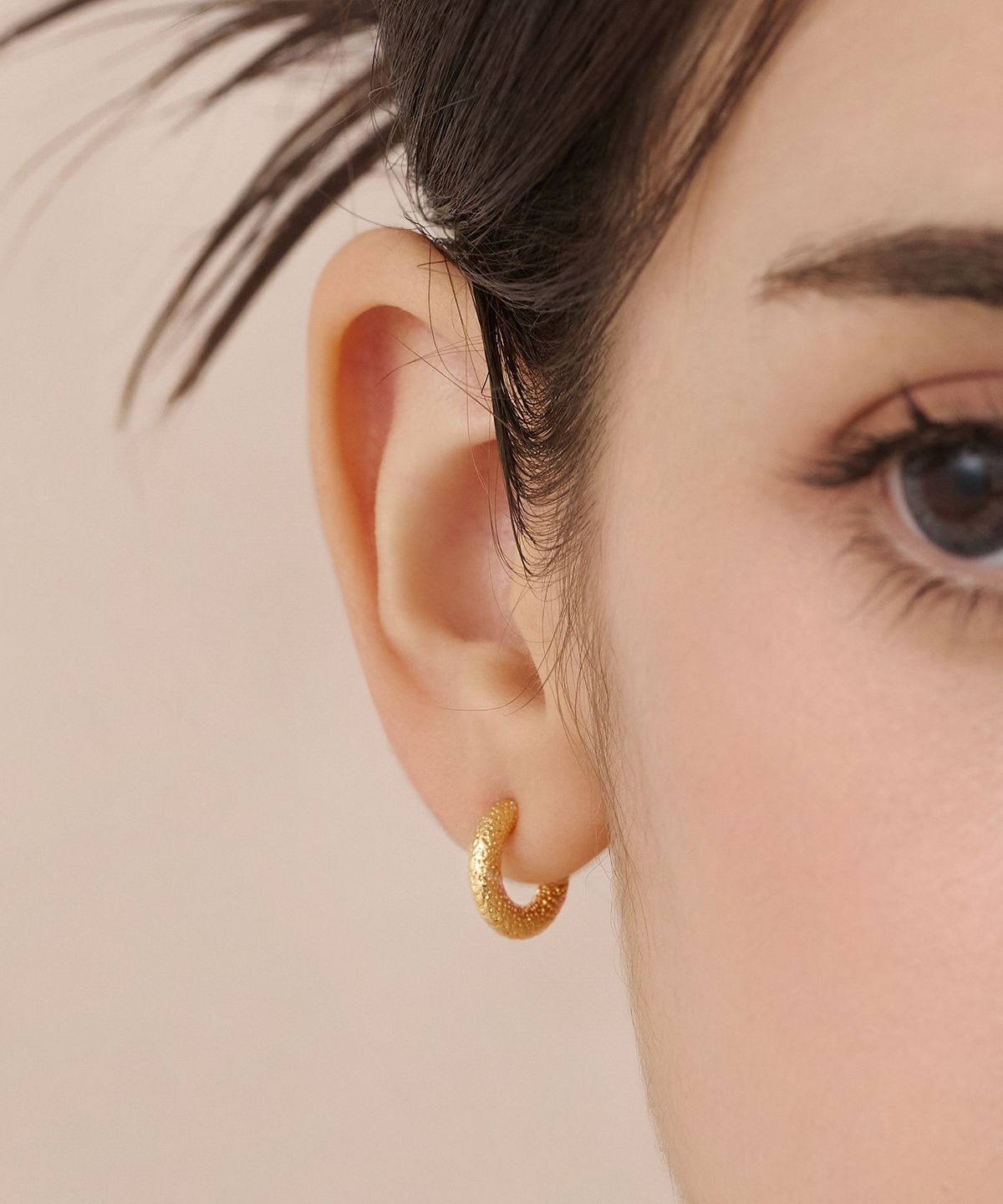 하스(HAS) HU007 Glitter texture hoop earrings