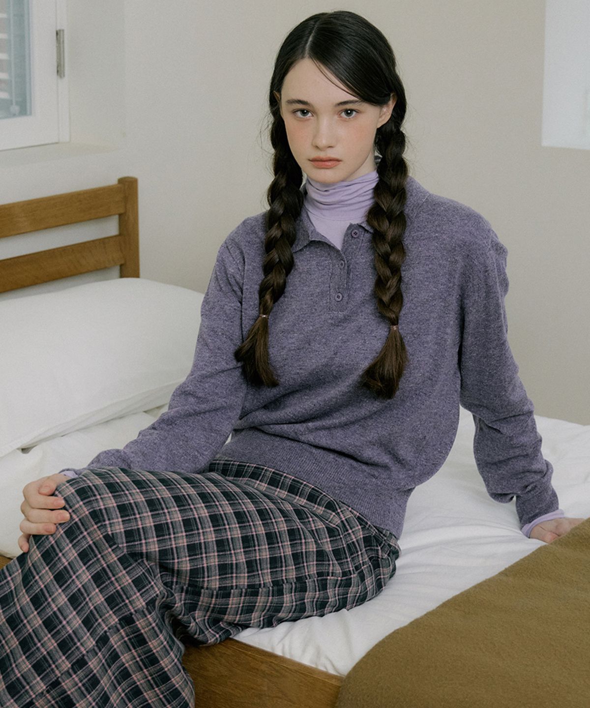 리올그(REORG) EOT SOFT BUTTON COLLAR KNIT PURPLE BERRY