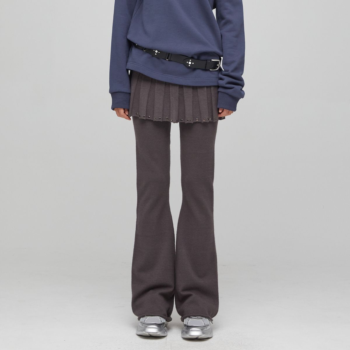 라라폭스(LALAFOX) KNIT BOOTCUT SKIRT PANTS CHARCOAL BQ4KP001