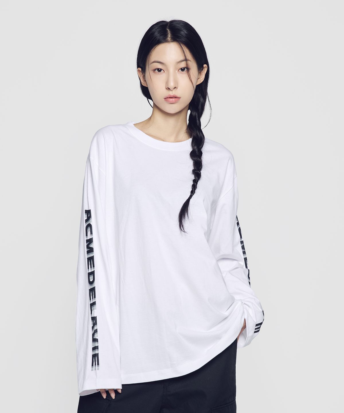 아크메드라비(ACME DE LA VIE) SLEEVE LETTERING LOGO LONG SLEEVE (3 COLOR)
