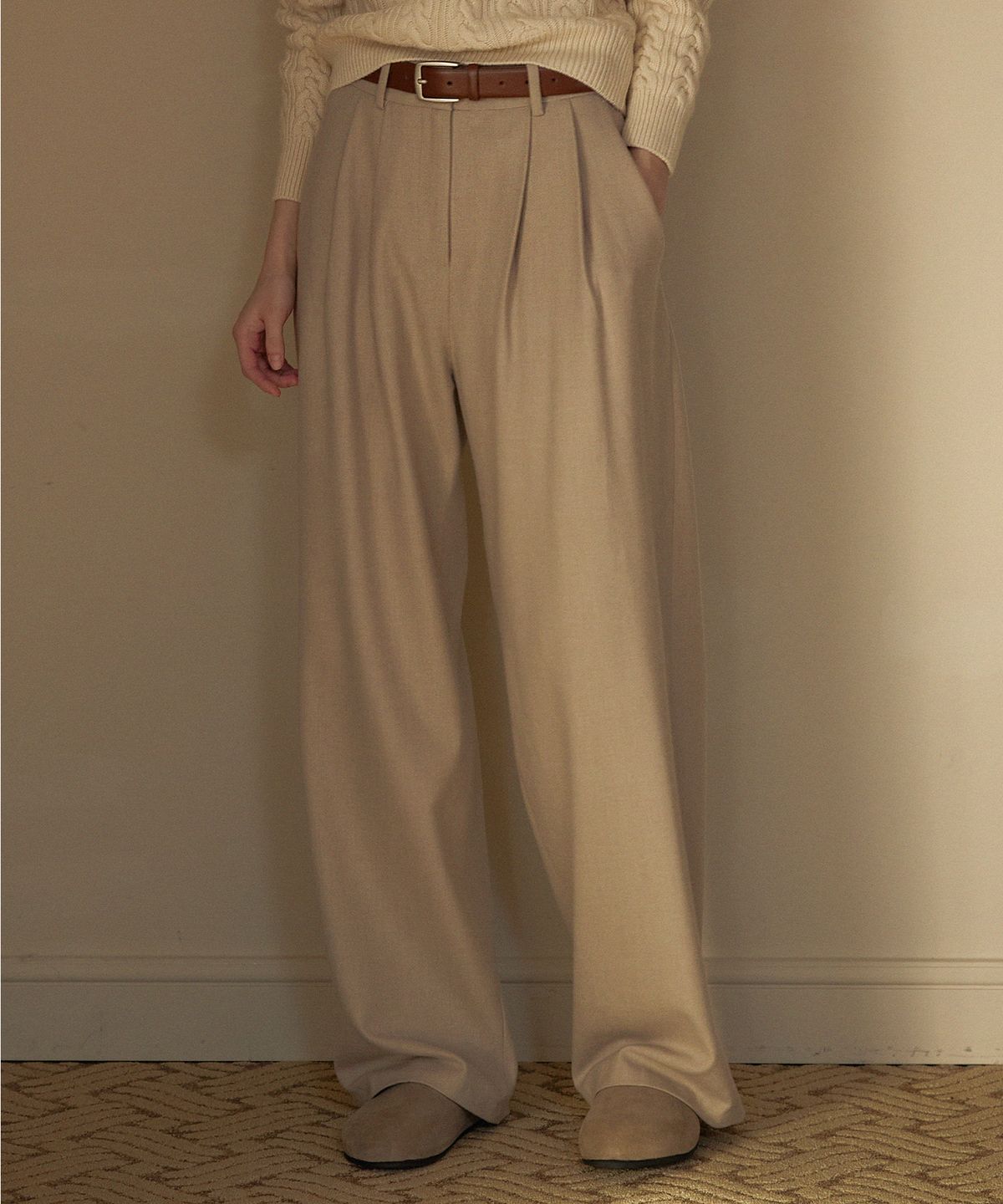 하우스 오브 폰드(HOUSE OF POND) Pintuck wide trousers (Beige)