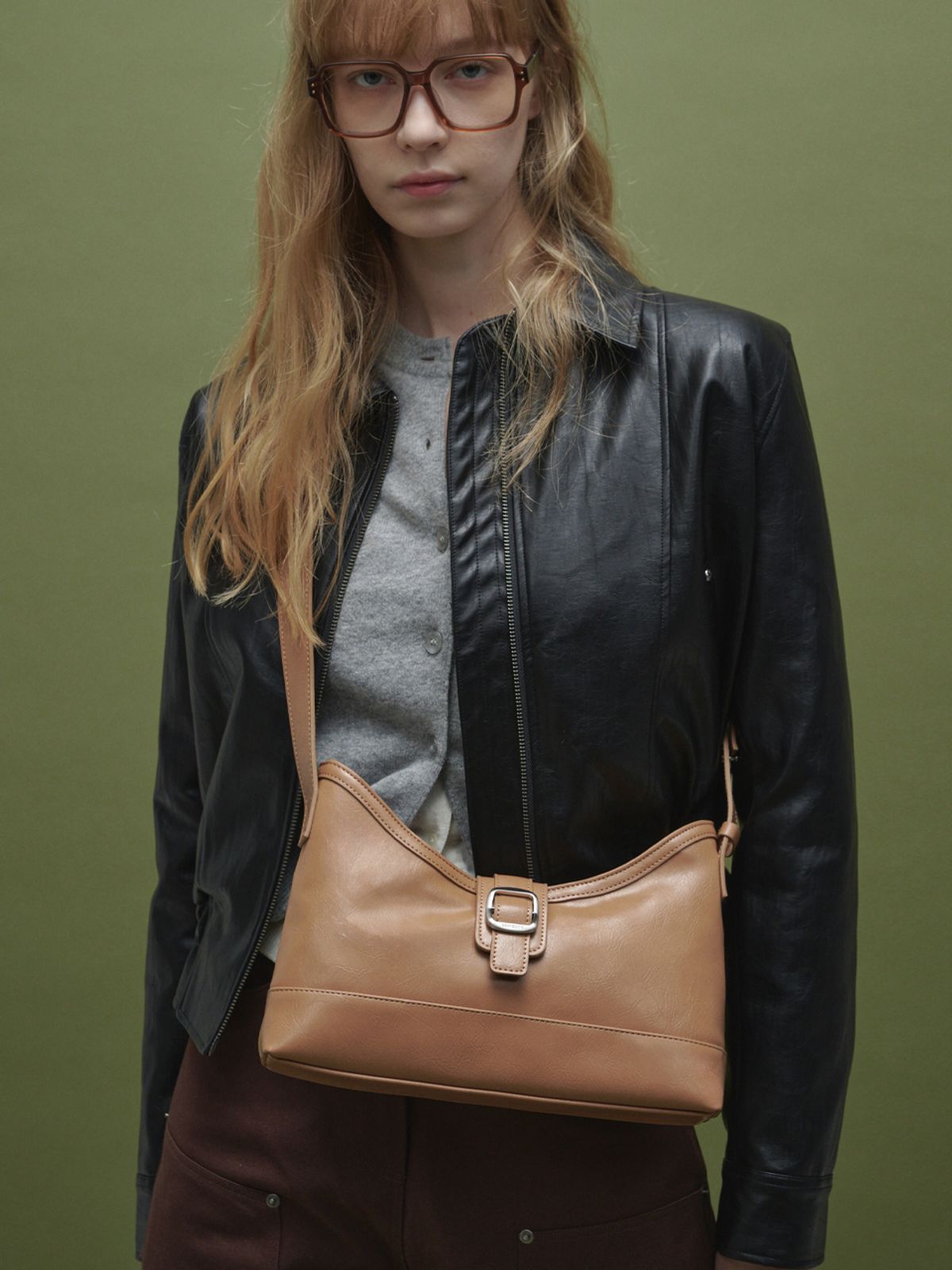 세미코드(SEMICODE) veil middle bag - crinkle dark beige