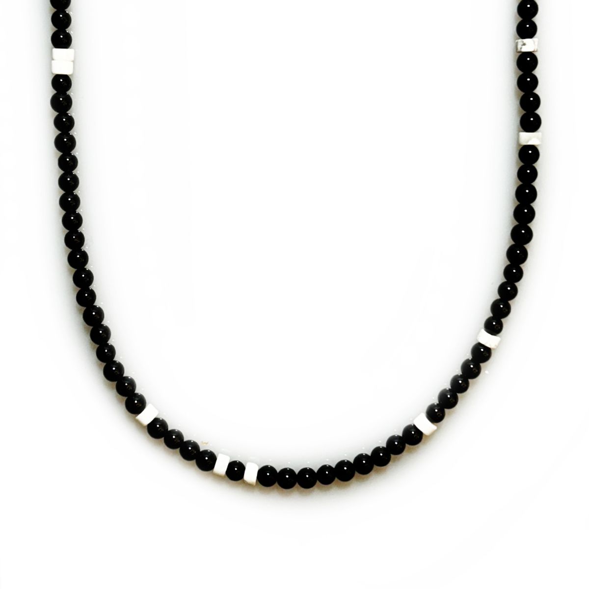 어 그라운드 링(AGROUNDRING) Onyx Bead Necklace (아게이트)