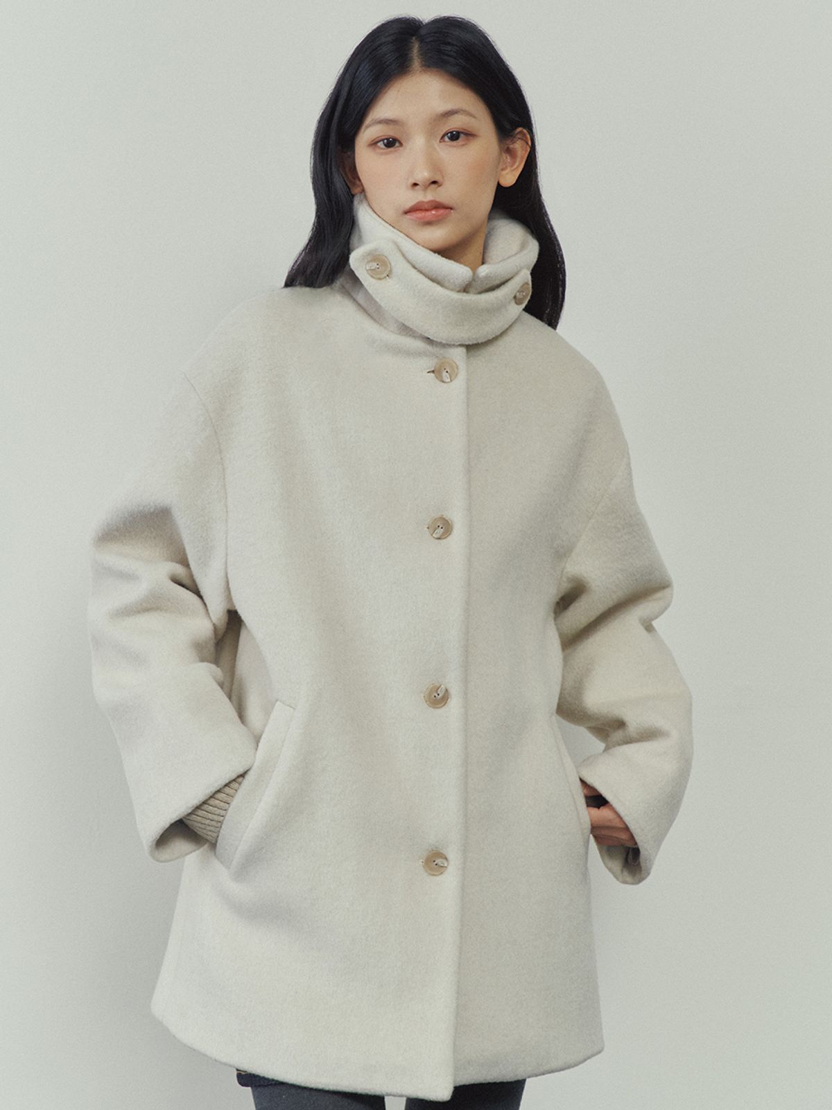 지앤지비(GNGB) 알파카 하프코트_Ivory