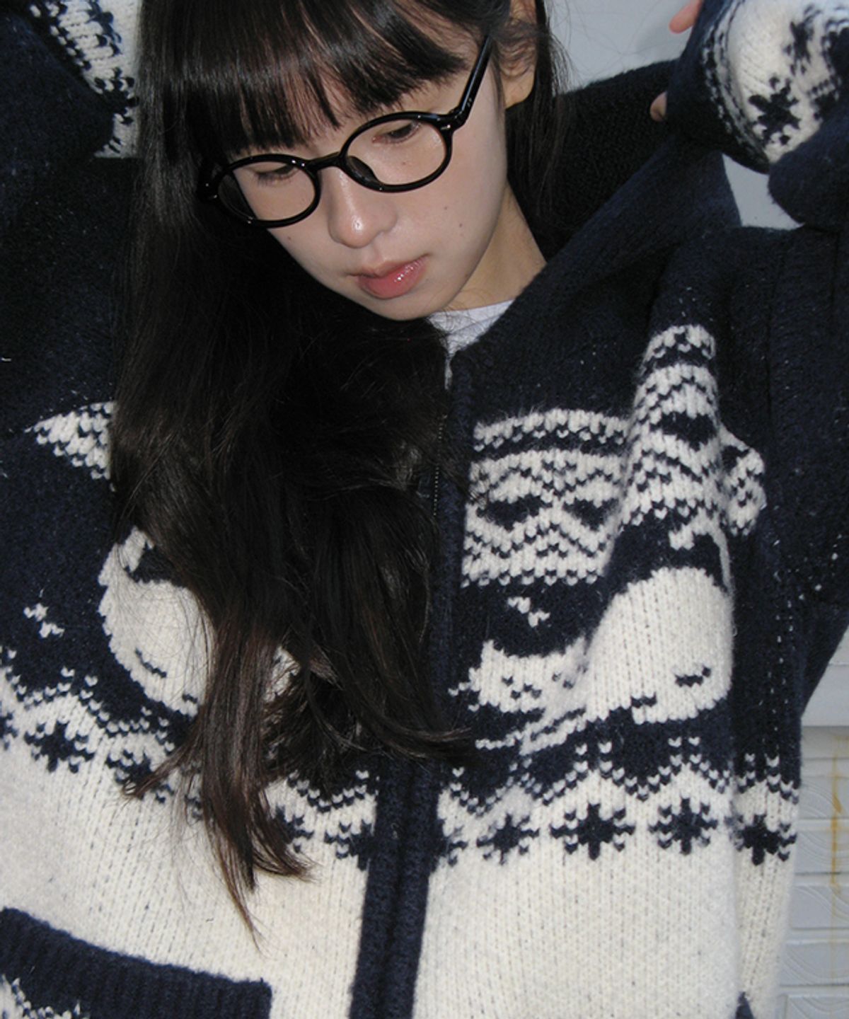 론론(RONRON) CAT JACQUARD HOOD ZIP UP KNIT NAVY
