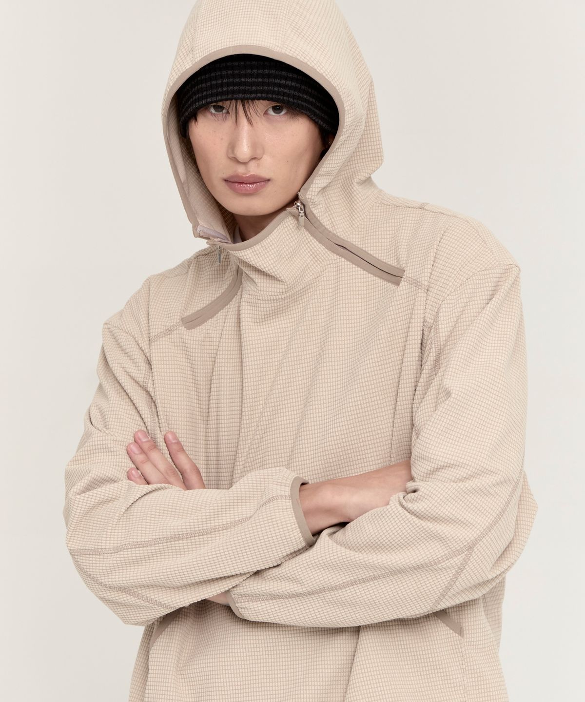 러플(LUPL) 반집업 와플 후드 베이지