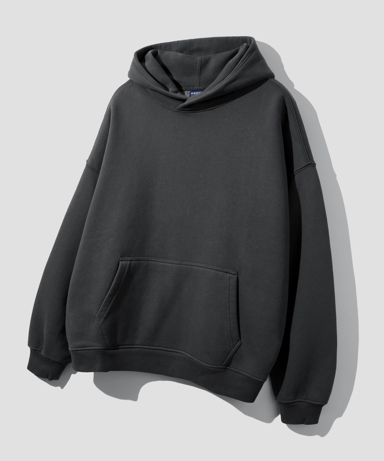 Shop Tops at MUSINSA