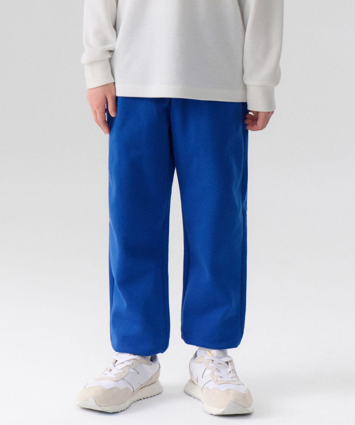 무신사 스탠다드 키즈(MUSINSA STANDARD KIDS) 베이식 스웨트 팬츠 [블루]
