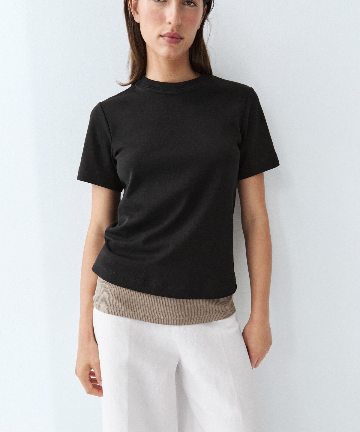 마시모두띠(MASSIMO DUTTI) 인터록 반팔 티셔츠