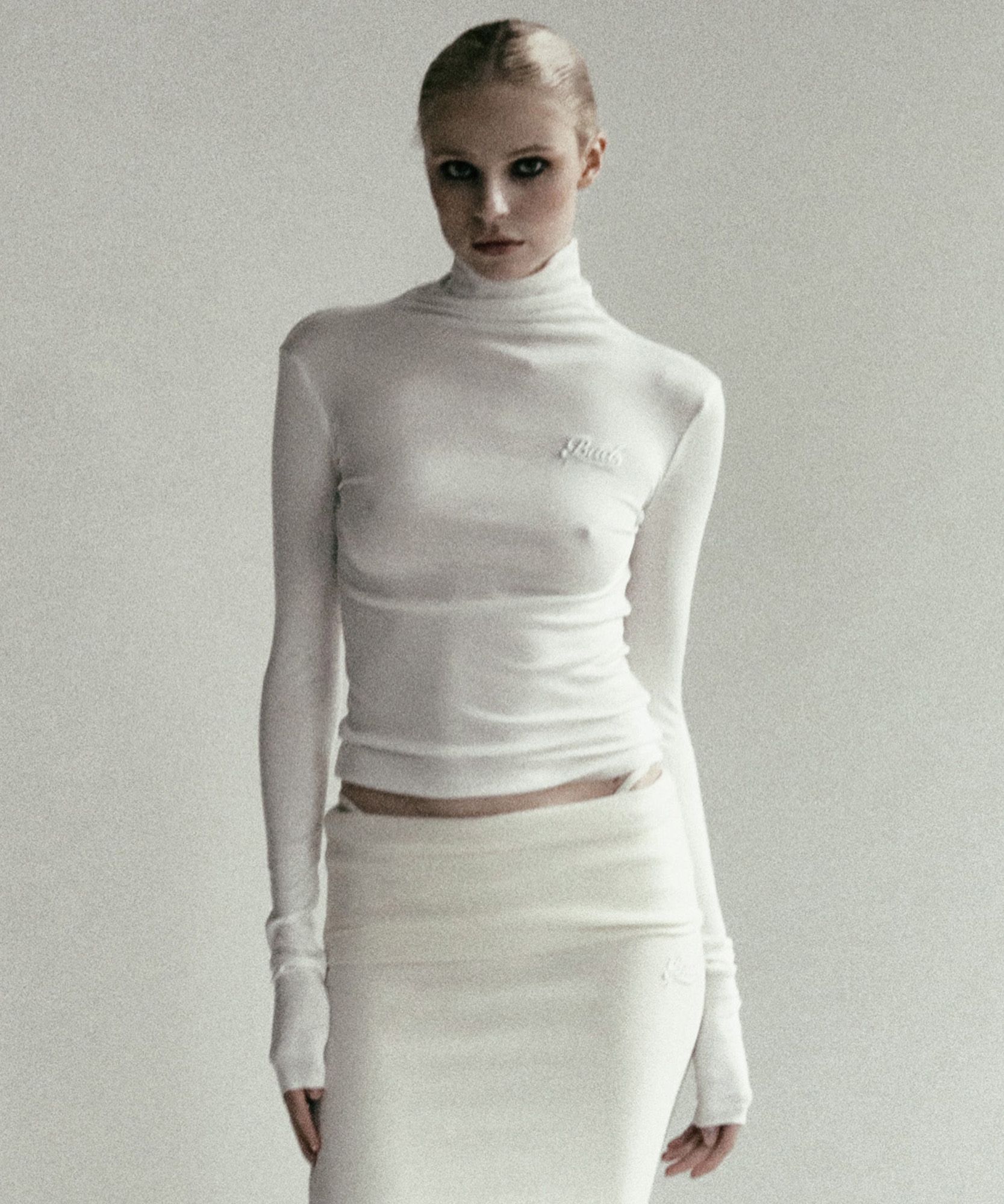 ◆BADBLOOD◆ Beyond Soft Light Rollneck Long Sleeve Cream w- MUSINSA | BADBLOOD Beyond Soft Light Rollneck Long Sleeve
