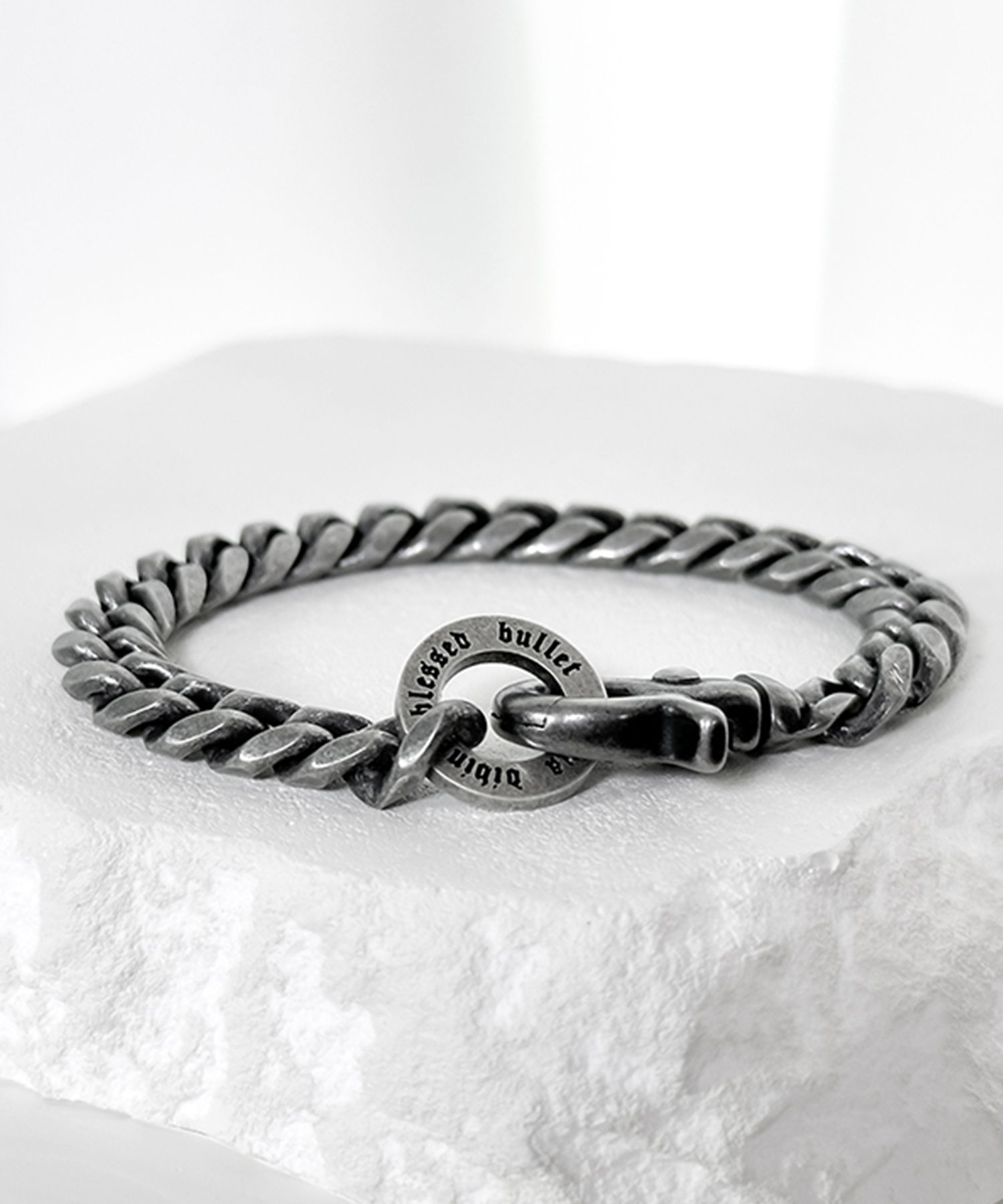 MUSINSA | BLESSED BULLET Classic Curve Chain Link Bracelet 8mm