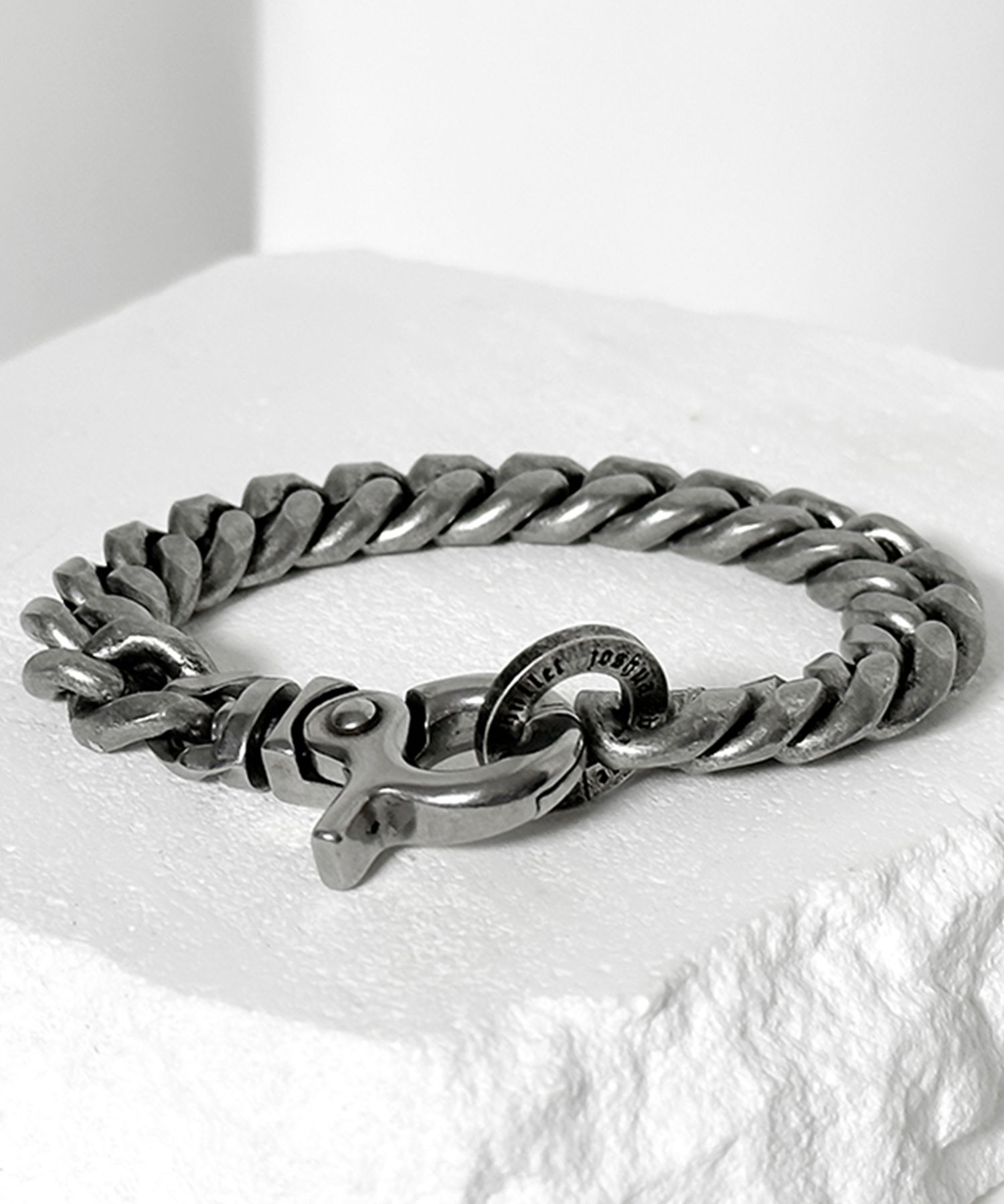 MUSINSA | BLESSED BULLET Classic Curve Chain Link Bracelet 13mm