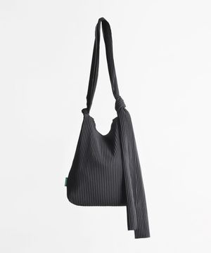 매듭 박스핏 쇼퍼백 58 플리츠 주름 - black