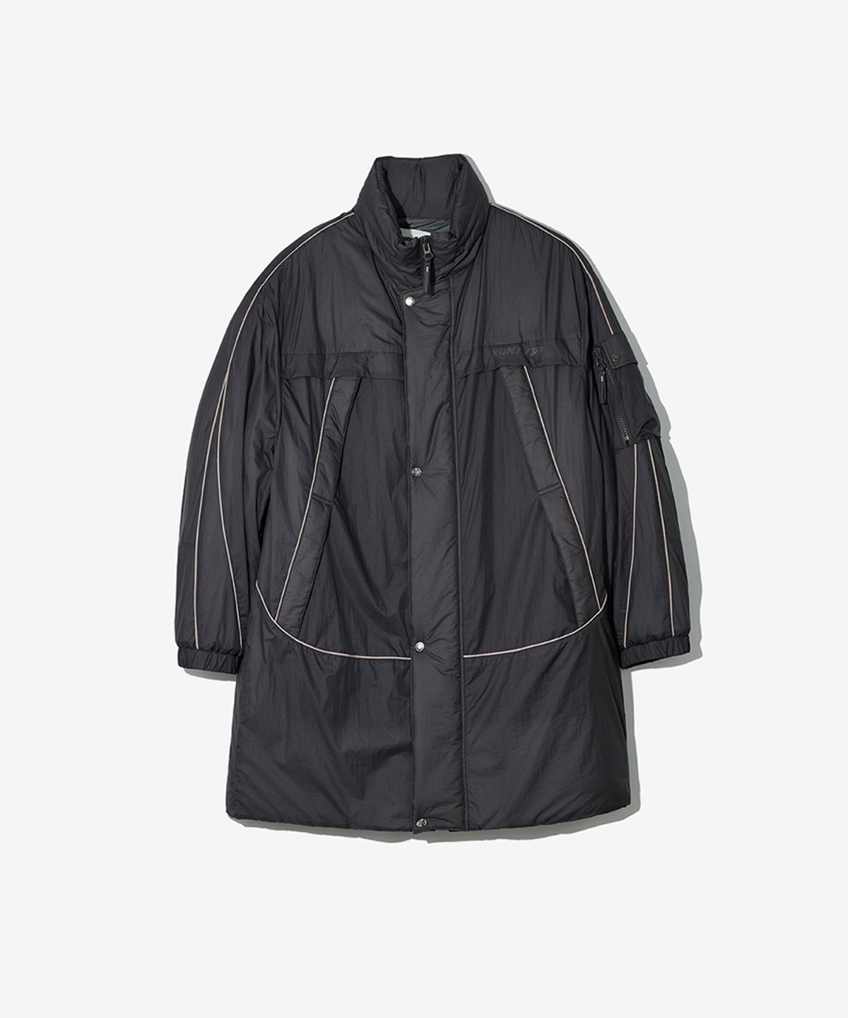 논타입(NONTYPE) HIDDEN HOOD PIPING MONSTER JUMPER (CHARCOAL)