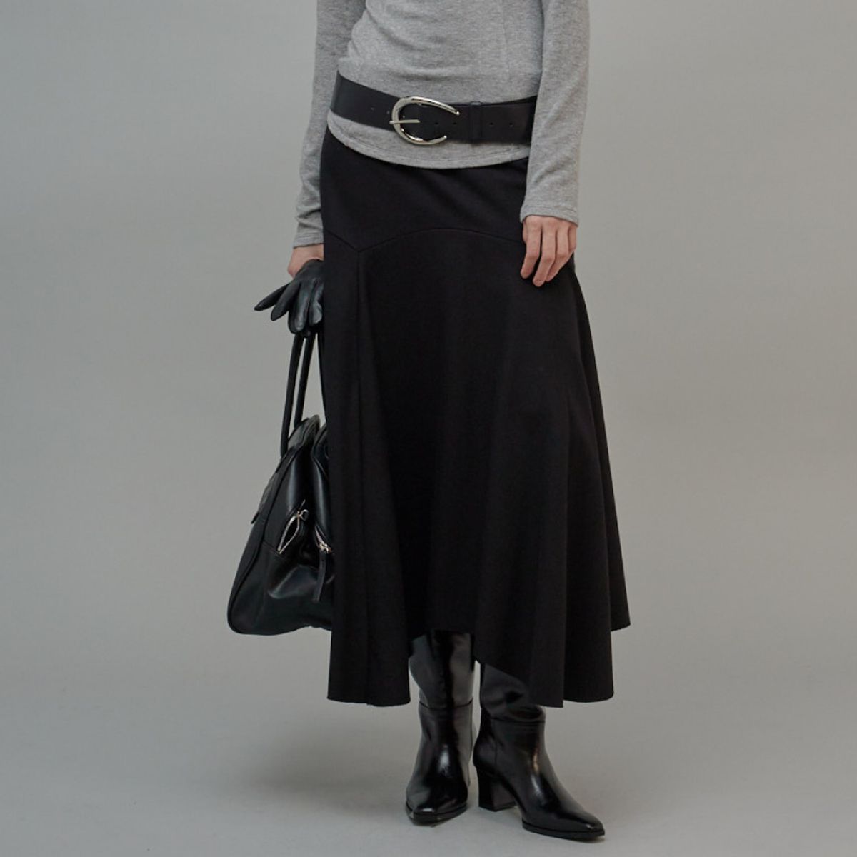 프롬웨얼(FROMWHERE) Wool Draping Long Skirt Black