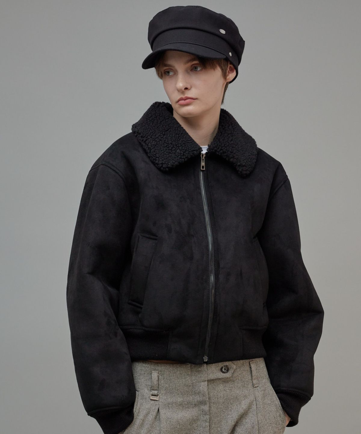 프롬웨얼(FROMWHERE) Soft Shearing Bomber Jacket Black