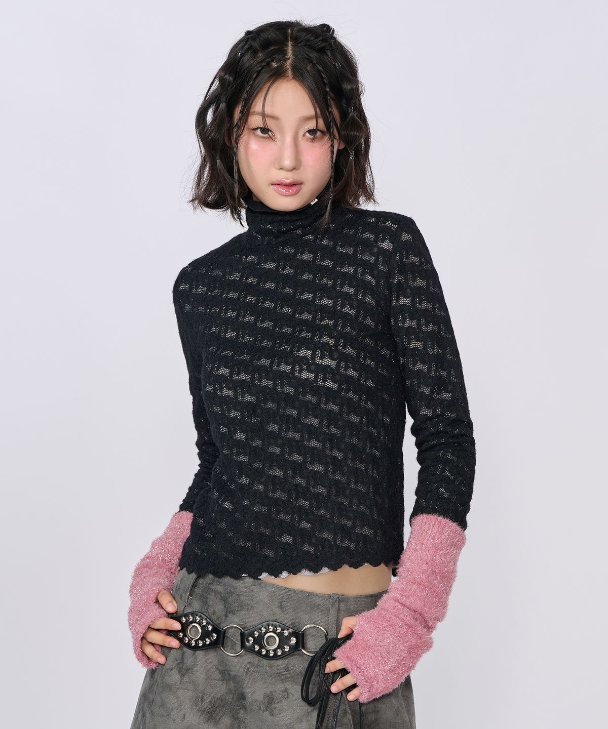 언유주얼 노말(UNUSUALNORMAL) RIBBON HIGH-NECK T-SHIRT_BLACK