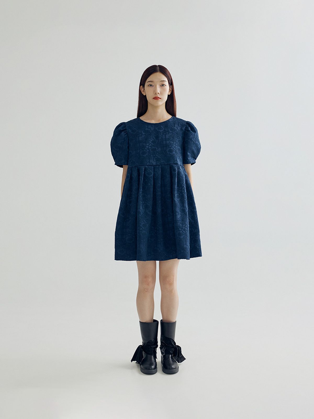 봄날 부티크(BOMNAL BOUTIQUE) 3D 미니 드레스_ 네이비