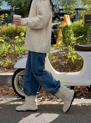 serene shearing boots