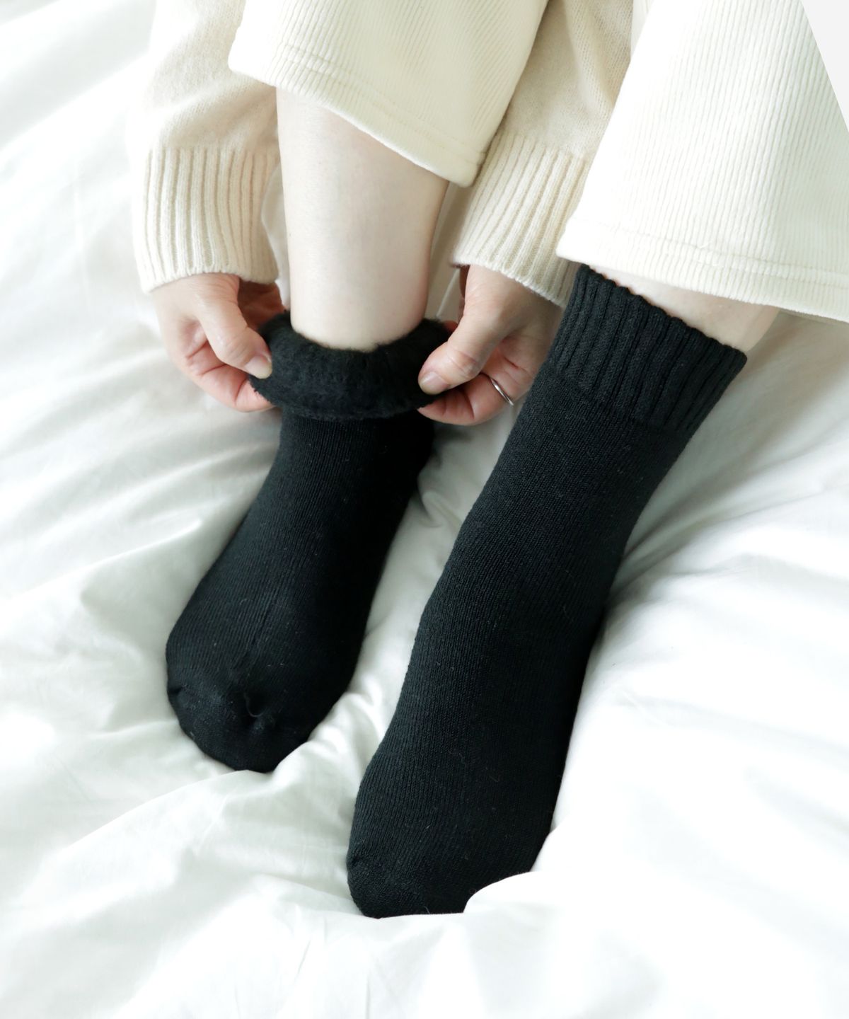 레이버(RAVER) 여성 양모 양말 블랙 5종 1팩 DSW-7