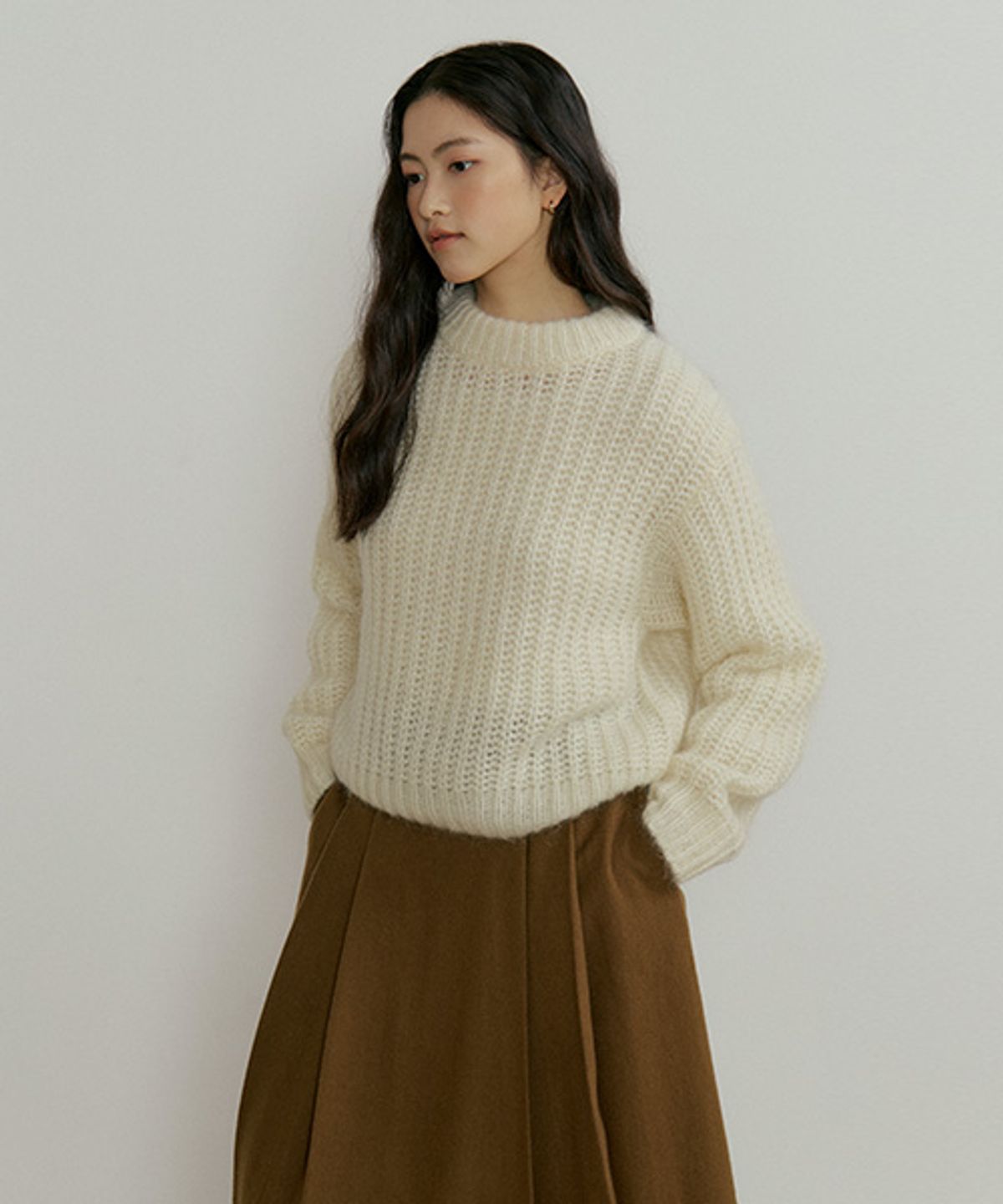 링서울(LINGSEOUL) kid mohair half neck knit-ivory