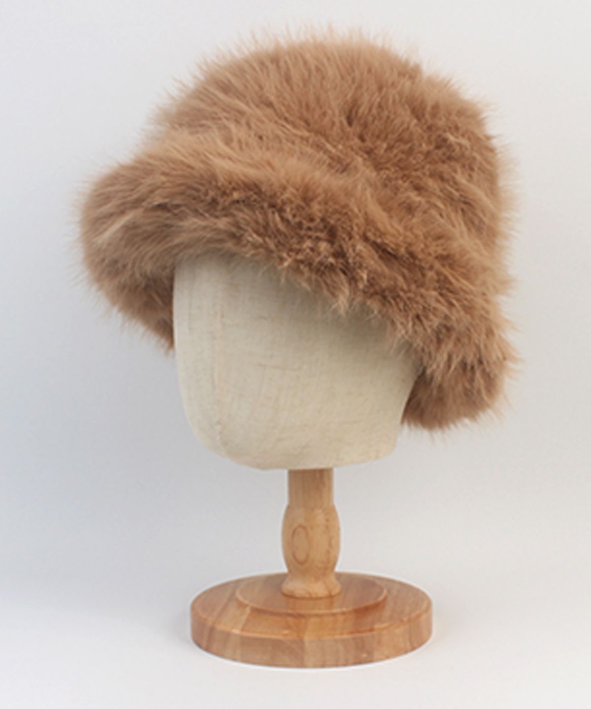 유니버셜 케미스트리(UNIVERSAL CHEMISTRY) Wide Fur Brown Bucket Hat 버킷햇