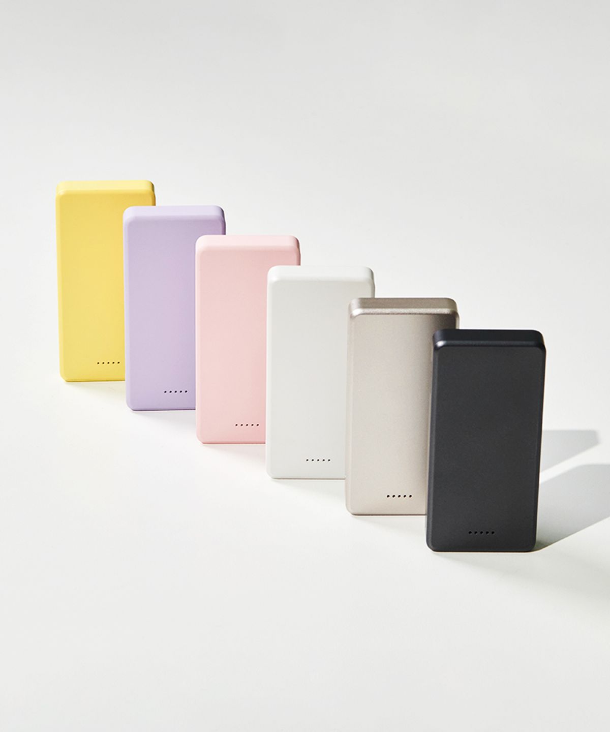 플렙(PLEFF) 맥세이프 미니 보조배터리 5000mAh C타입 휴대용 무선 충전