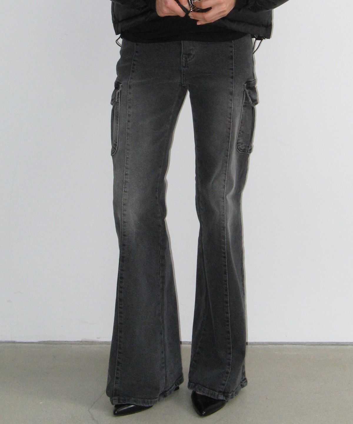 락케이크(ROCKCAKE) Cargo Bootcut Jeans - Black
