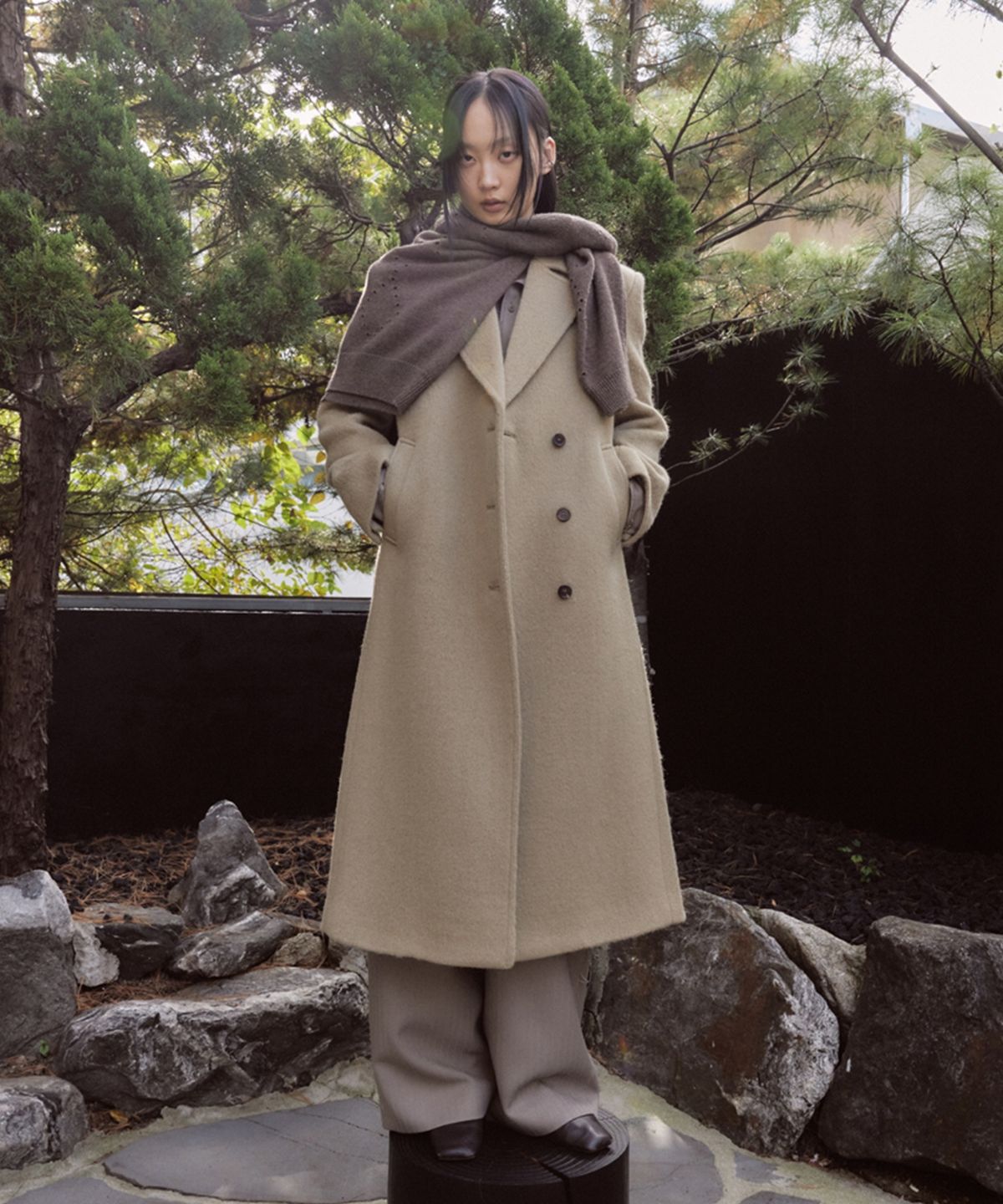 유스(YOUTH) Oversized Double Breasted Coat - Beige