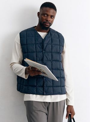 브이넥 젠틀 패딩 베스트 AM2060 NV