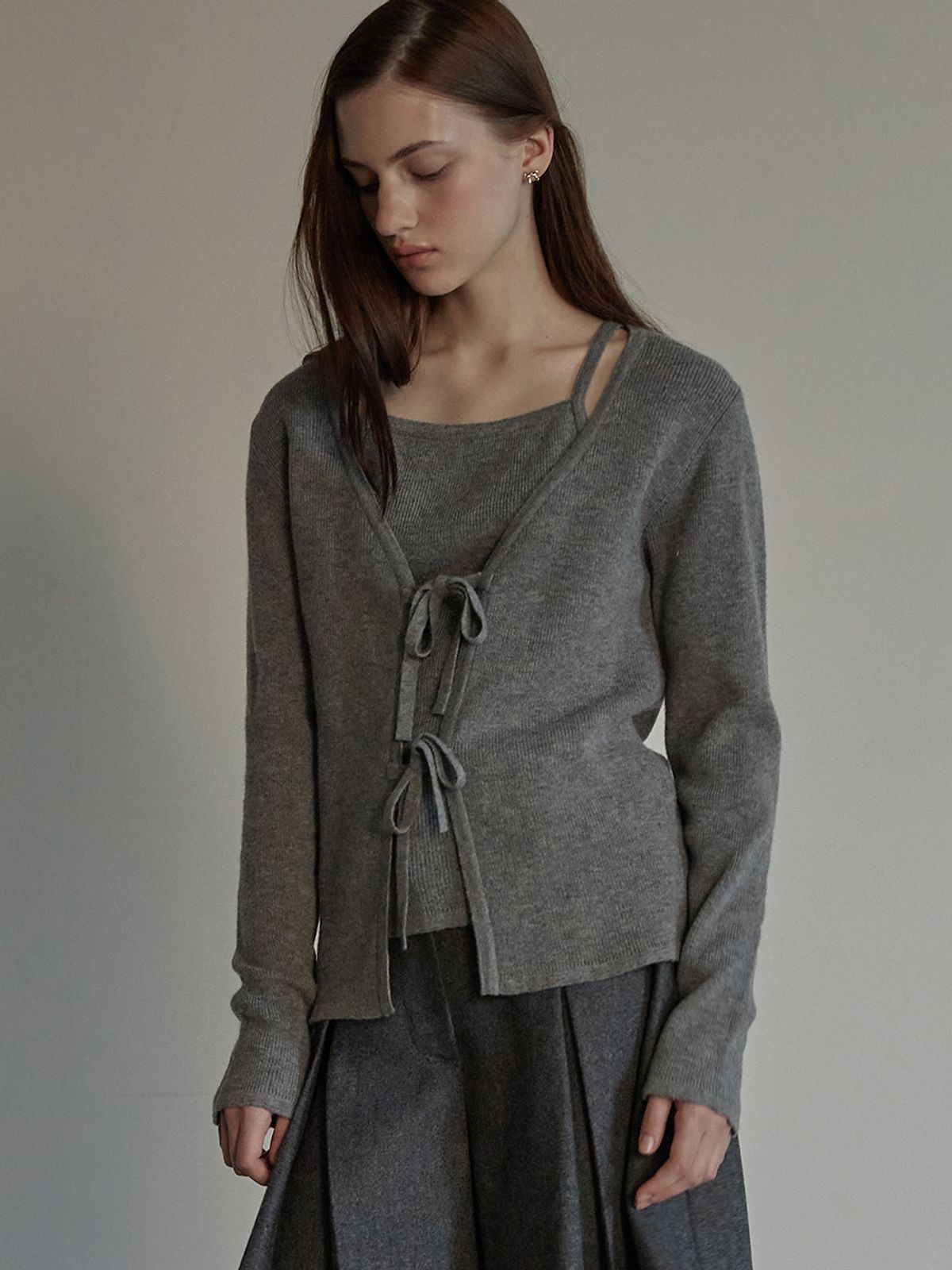 비뮤즈맨션(BEMUSE MANSION) Ribbon layered cardigan - Melange gray